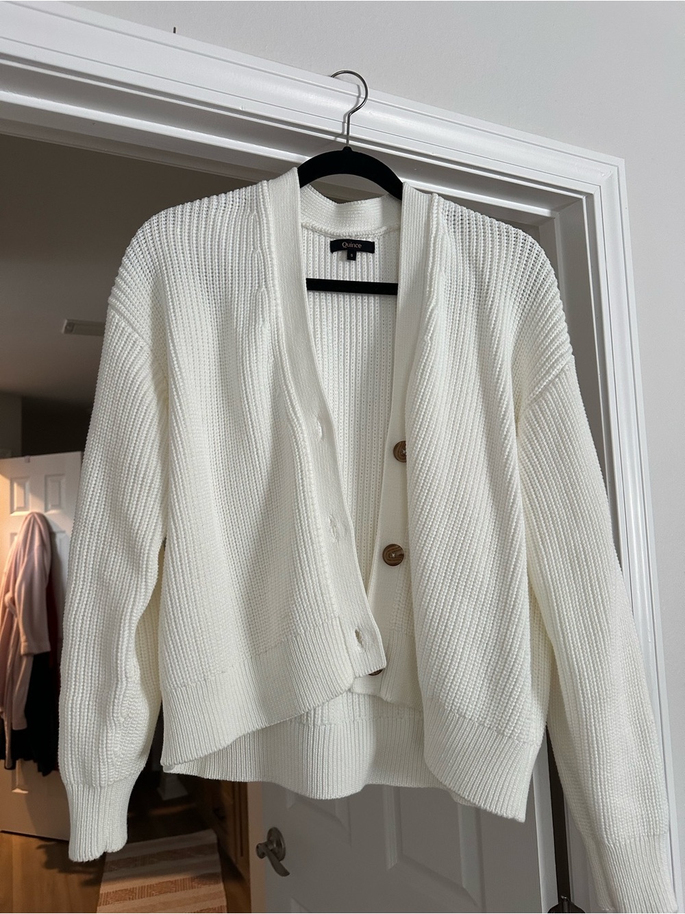 Quince 100% organic cotton fisherman boxy cropped cardigan